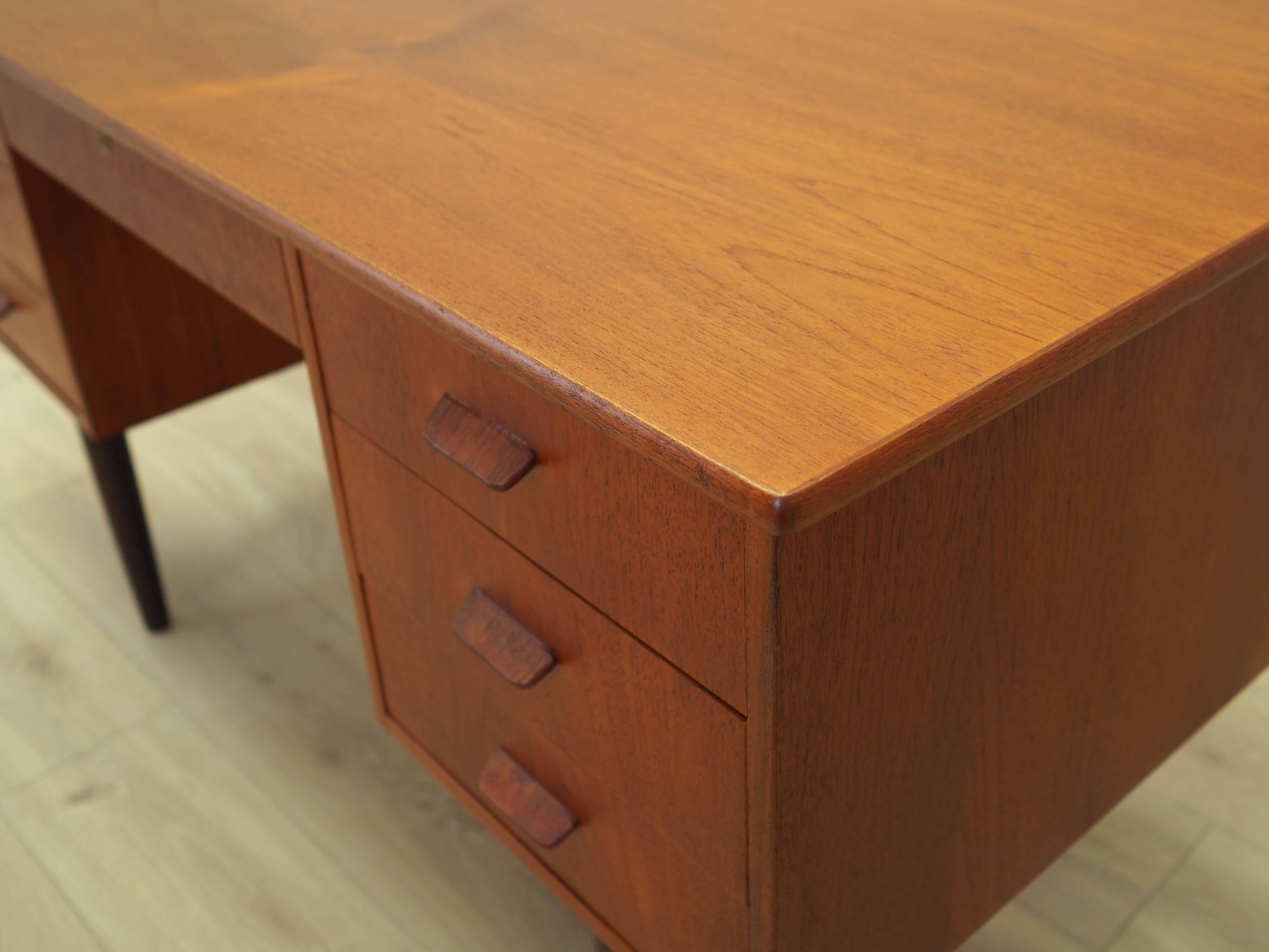 Teak desk, Danish design, 1970s, production: Denmark