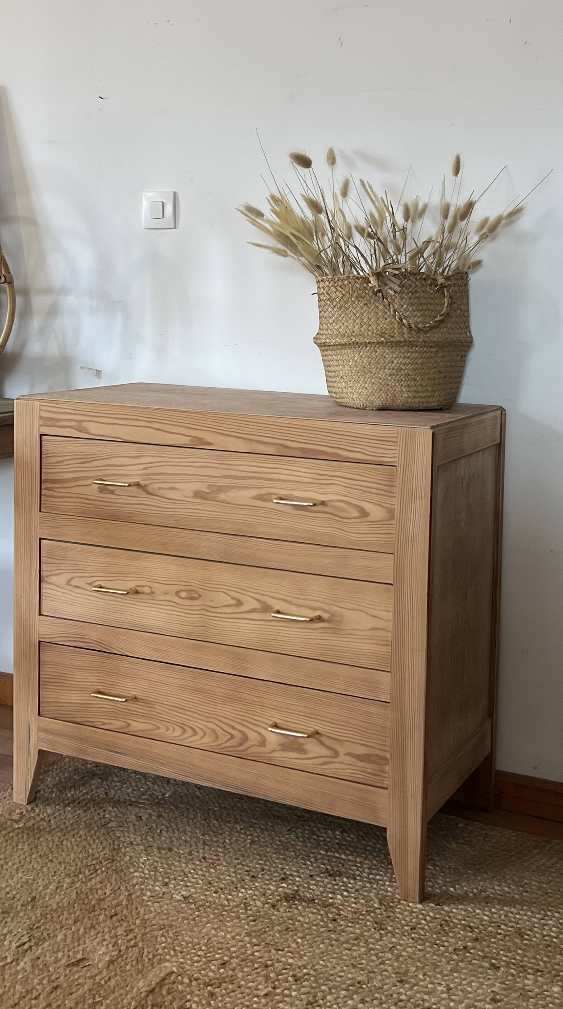 Vintage wooden commode with 3 drawers - tapered legs