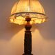 Lampe à poser en bois sculpté et abat-jour dôme, 1930