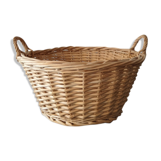 Wicker basket