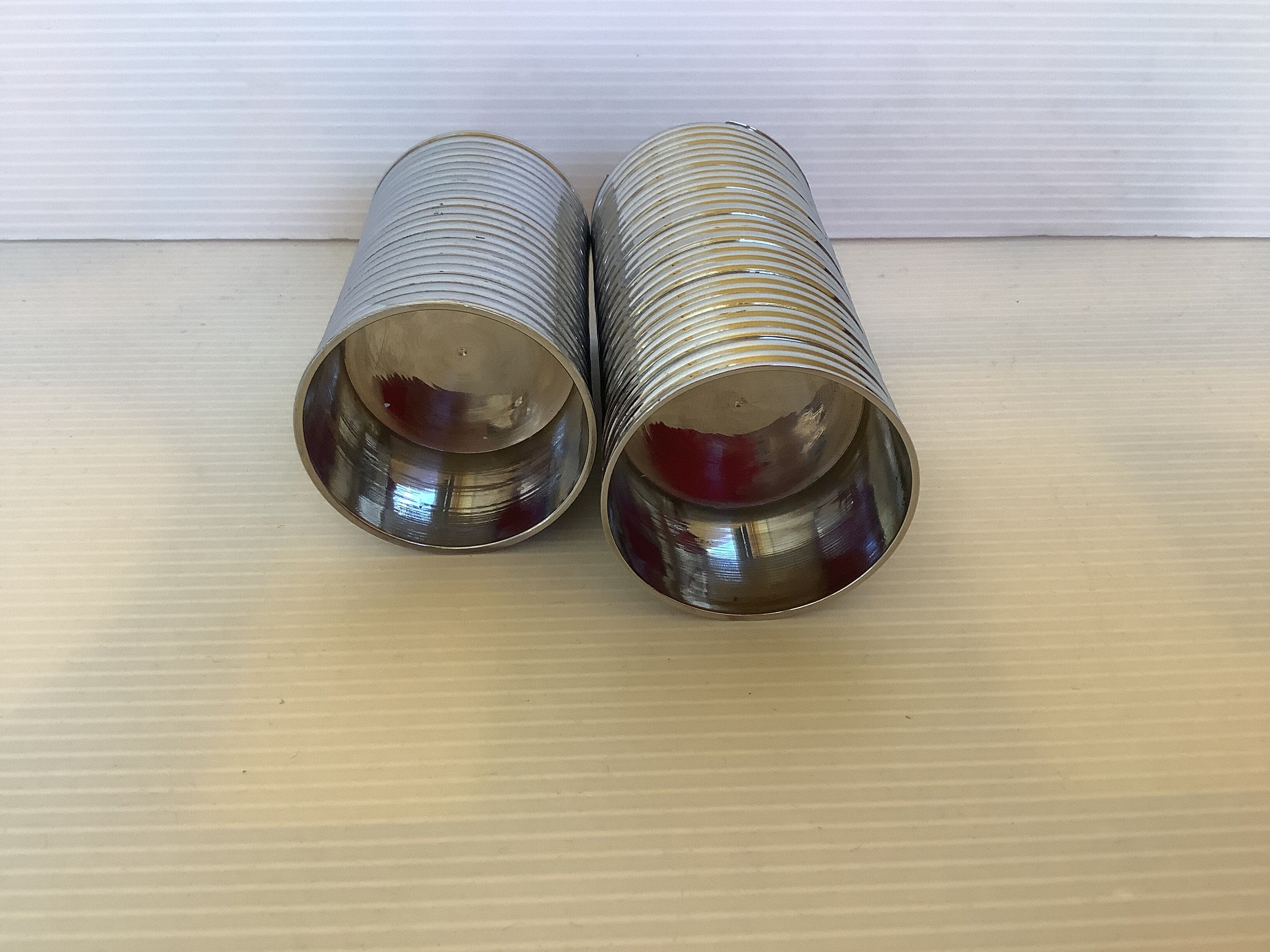 Pair of chrome-plated metal roller holders