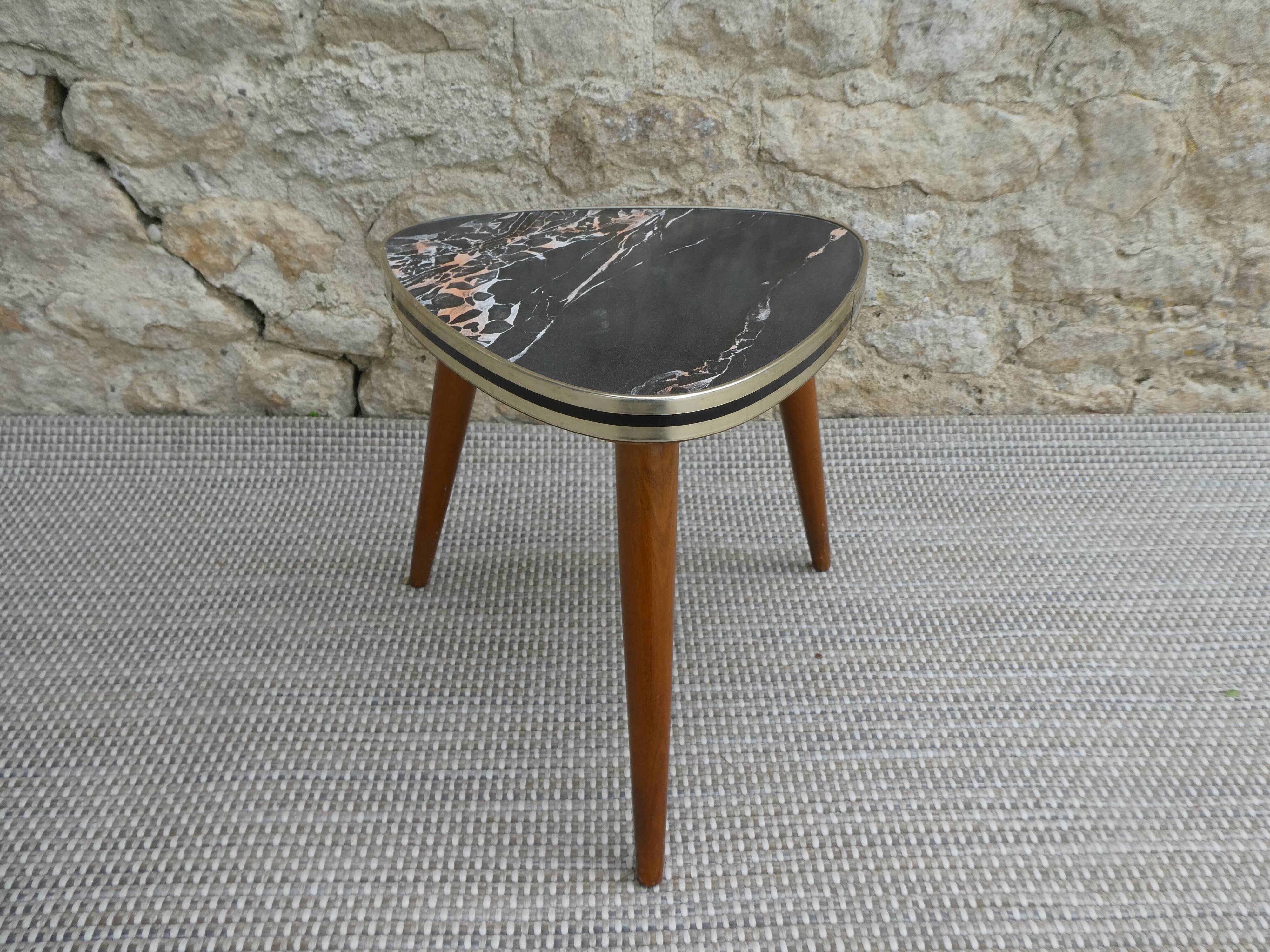 Wooden tripod plant holder and Formica imitating marble, 60s
