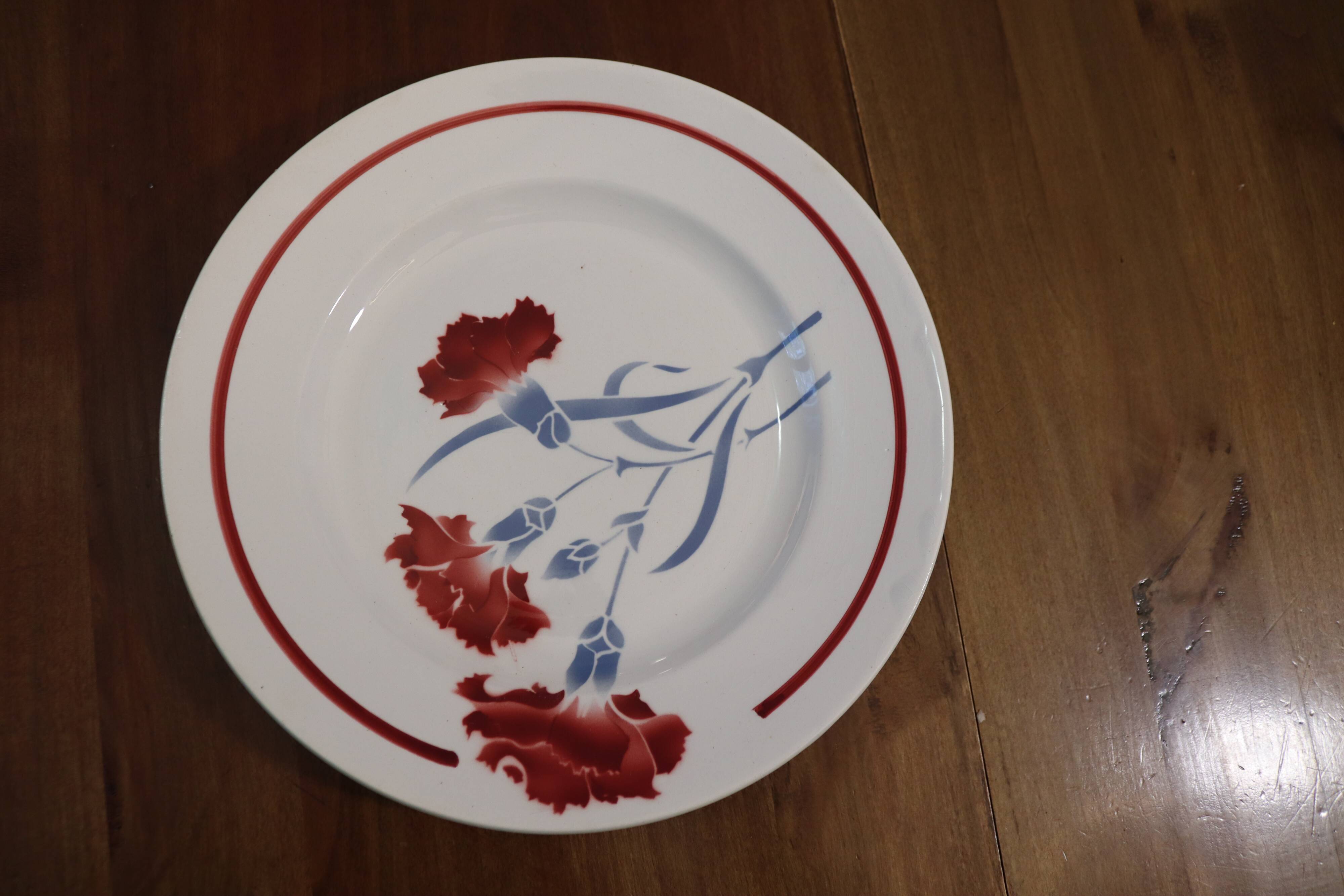 Plates Digoin Sarreguemines, St Amand and Moulin des loups