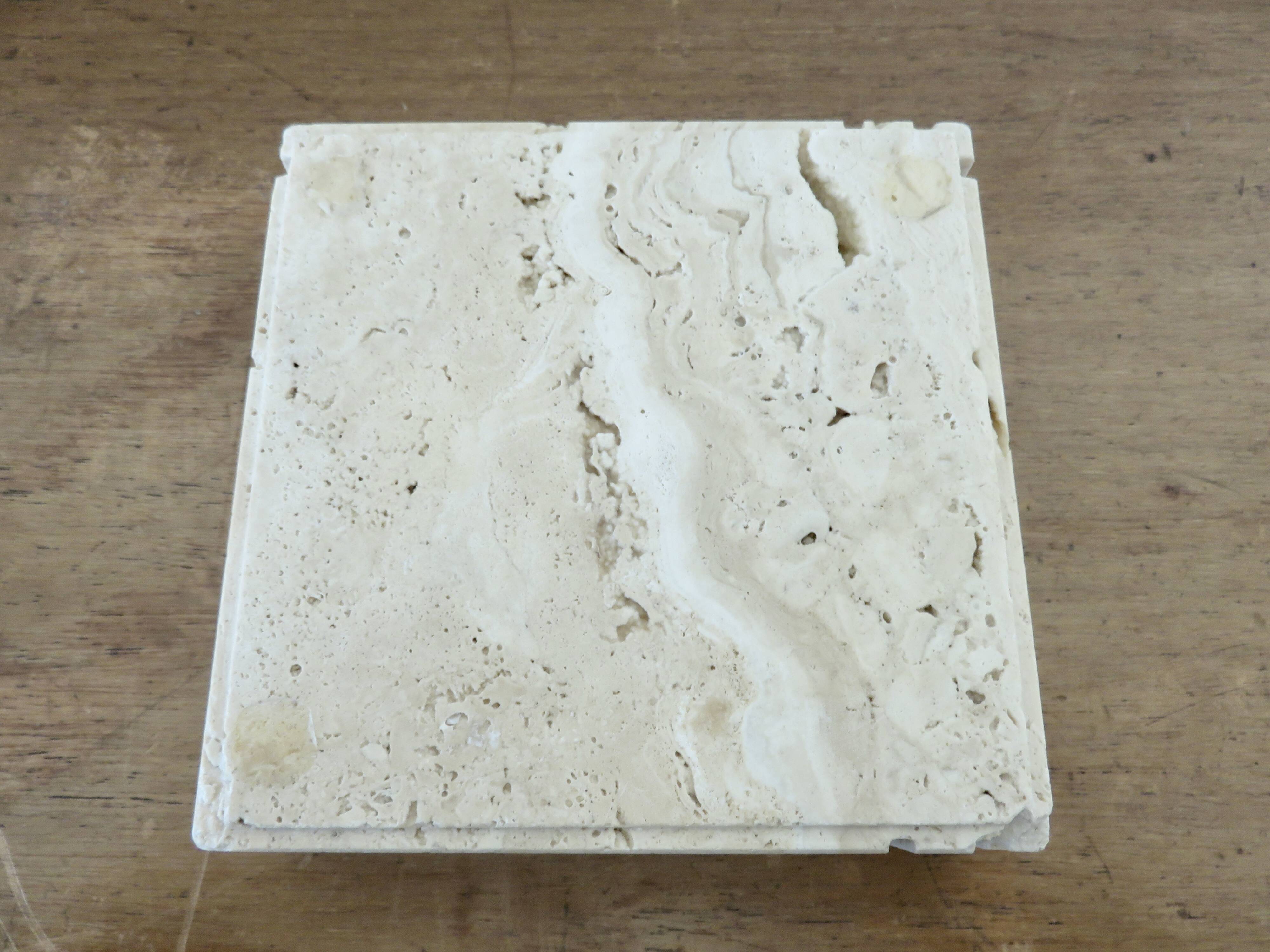 “Fratelli Mannelli” ashtray in travertine, design by Enzo Mari, Italy, 1970