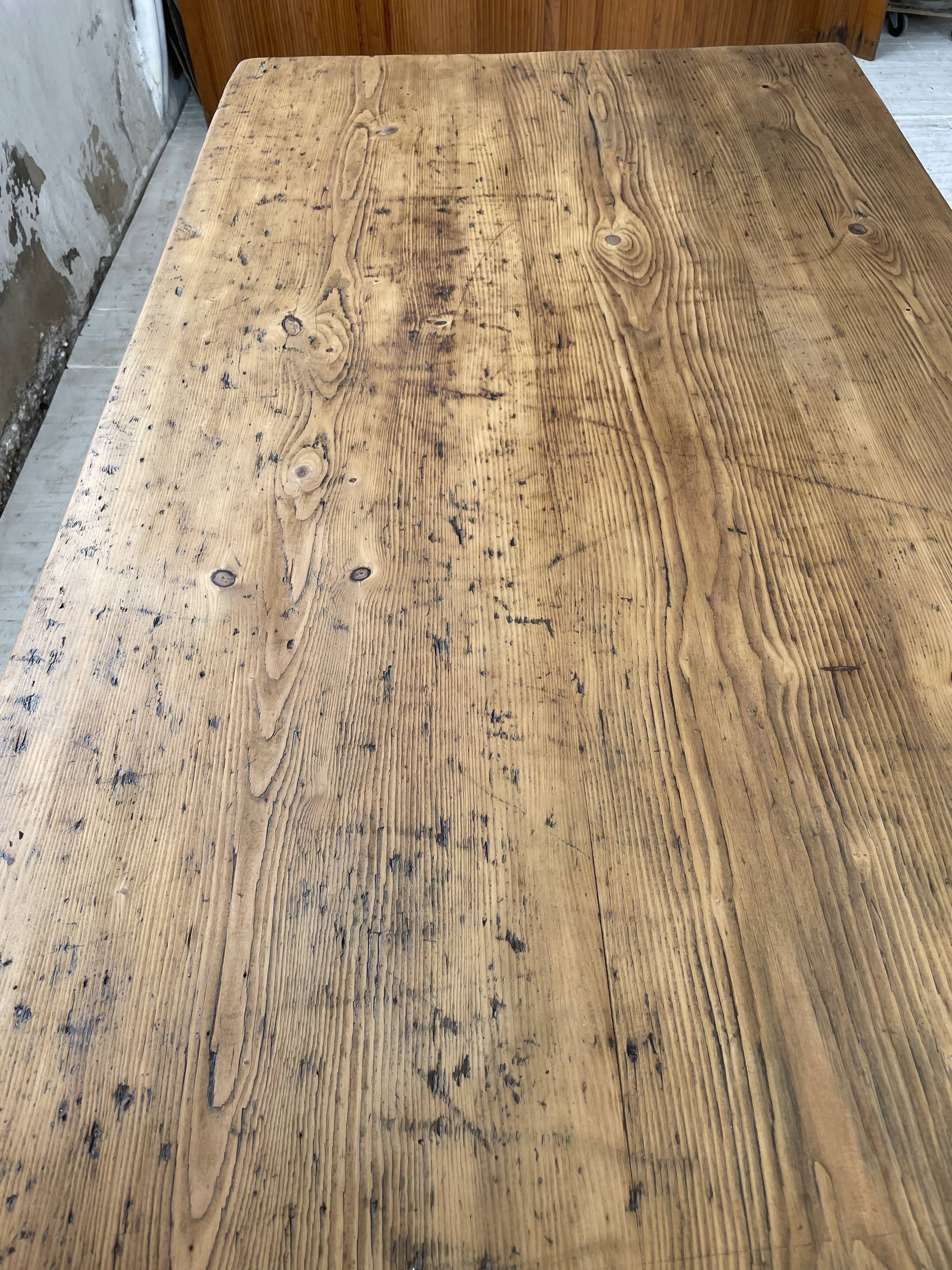 Farmhouse table in elm and pine 2m