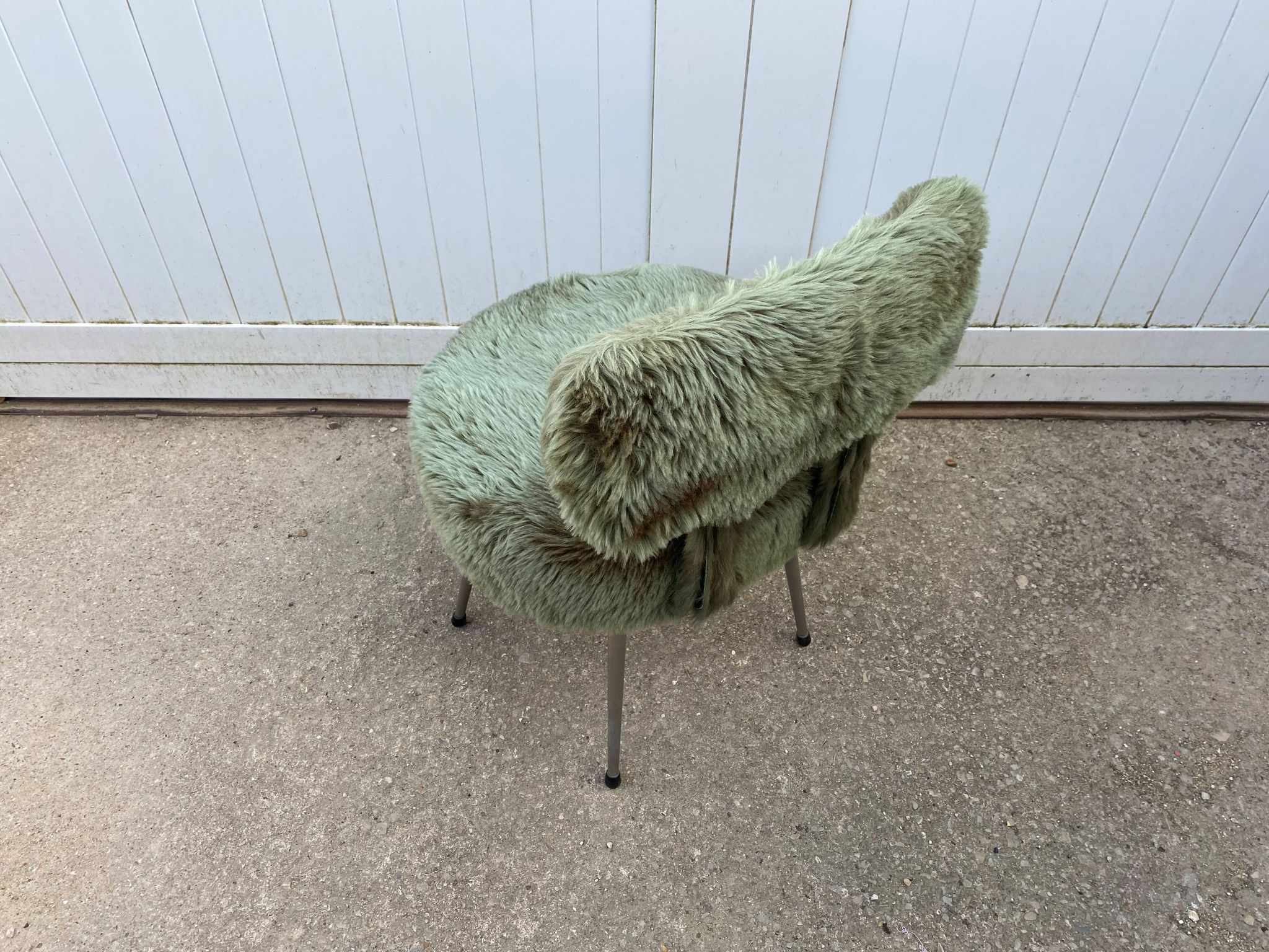 Chaise moumoute verte vintage 1960
