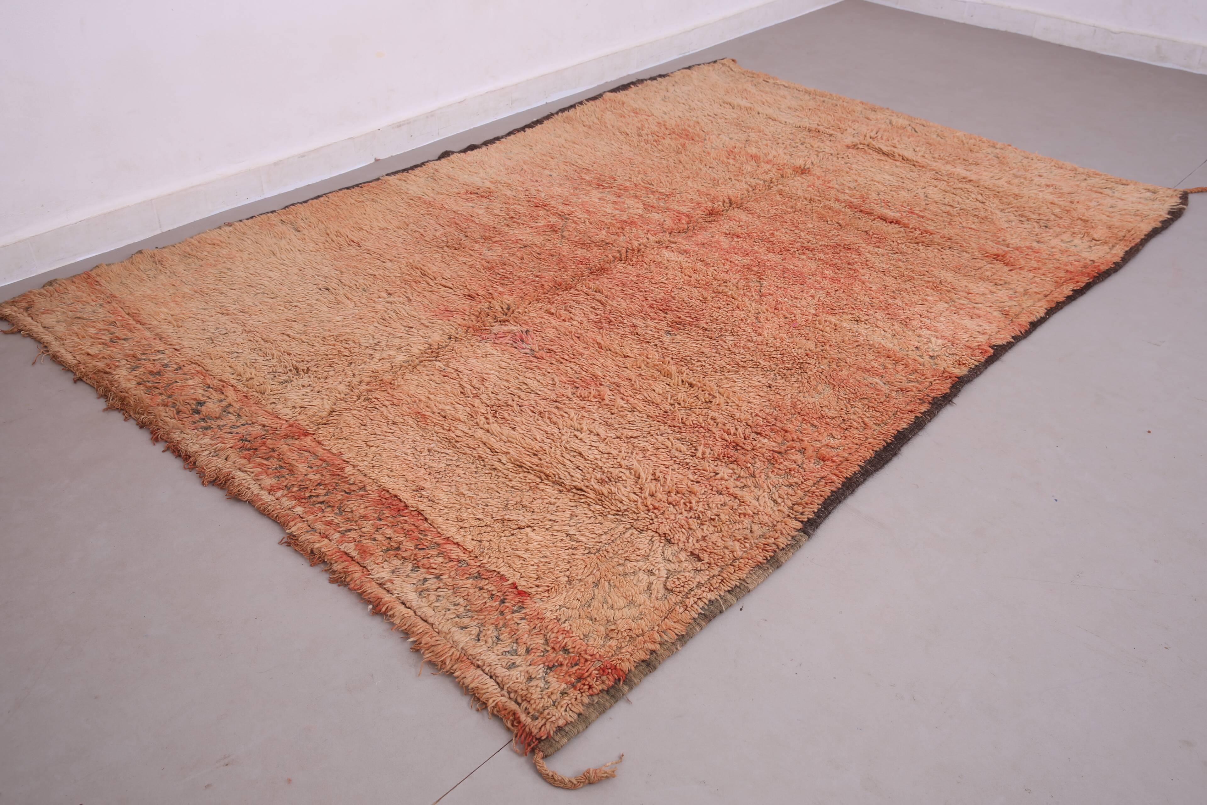 Peach Vintage Moroccan Rug 183 x 274 cm, Berber Wool Rug, Bohemian Rug