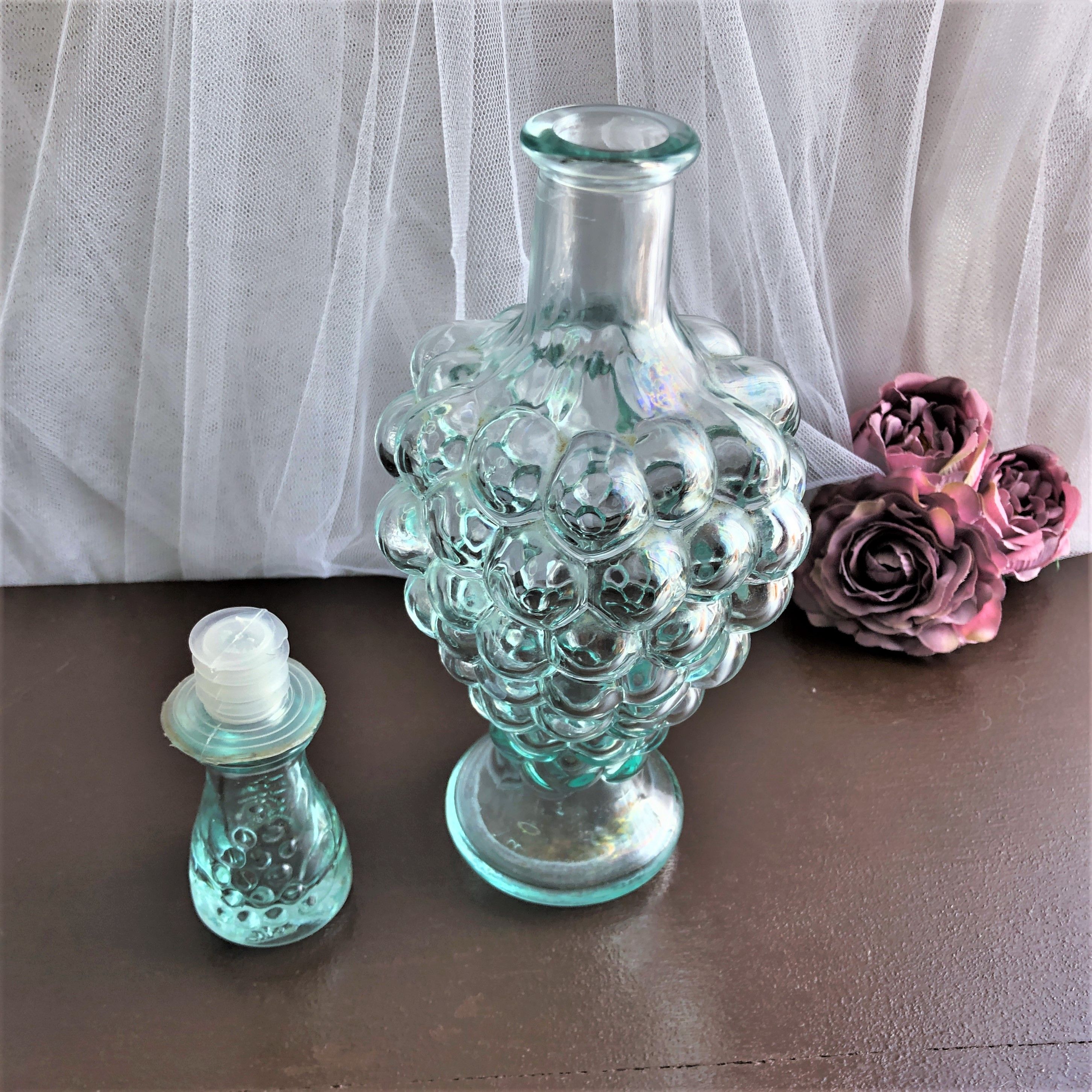 Decanter shaped bunch of grapes from Vetreria Estrusca Italy vintage