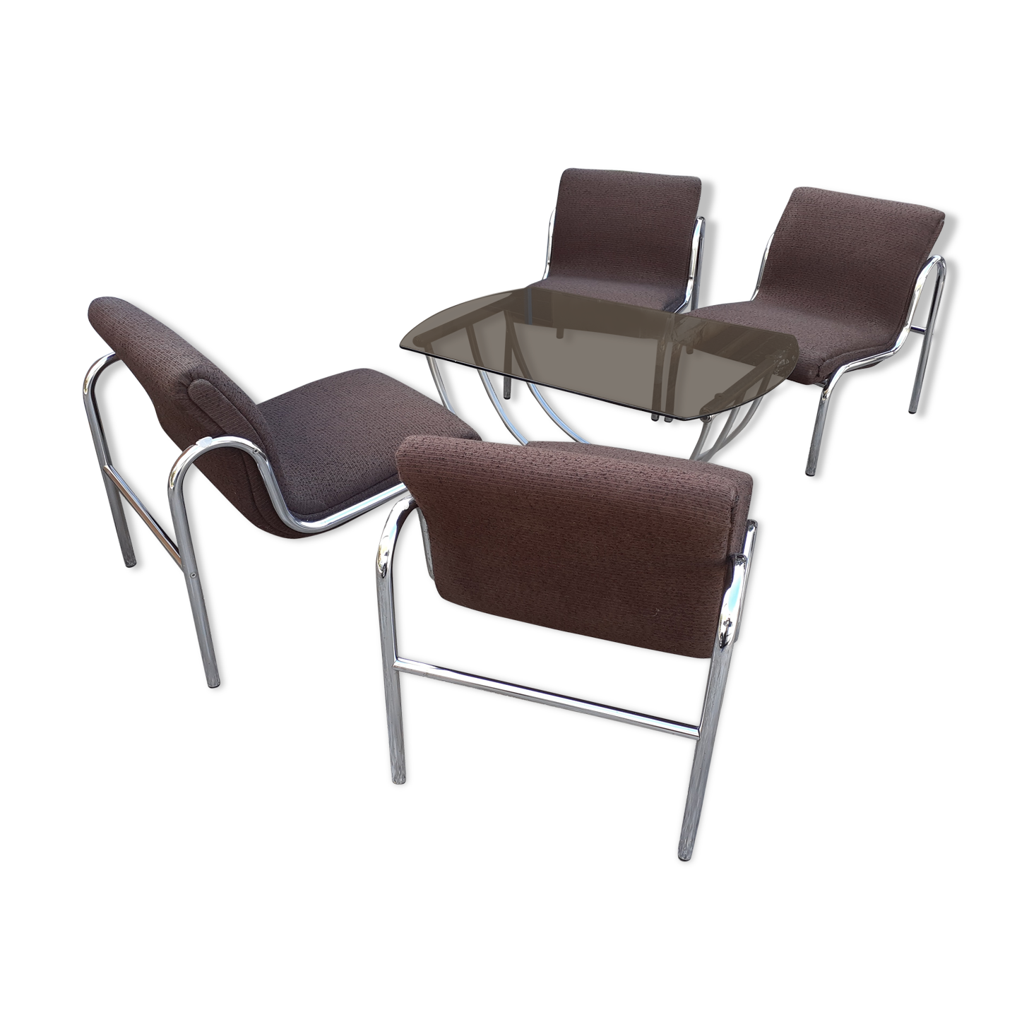 Fauteuils et table des années 1970 design hongrois