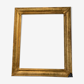 Frame with clogged corners