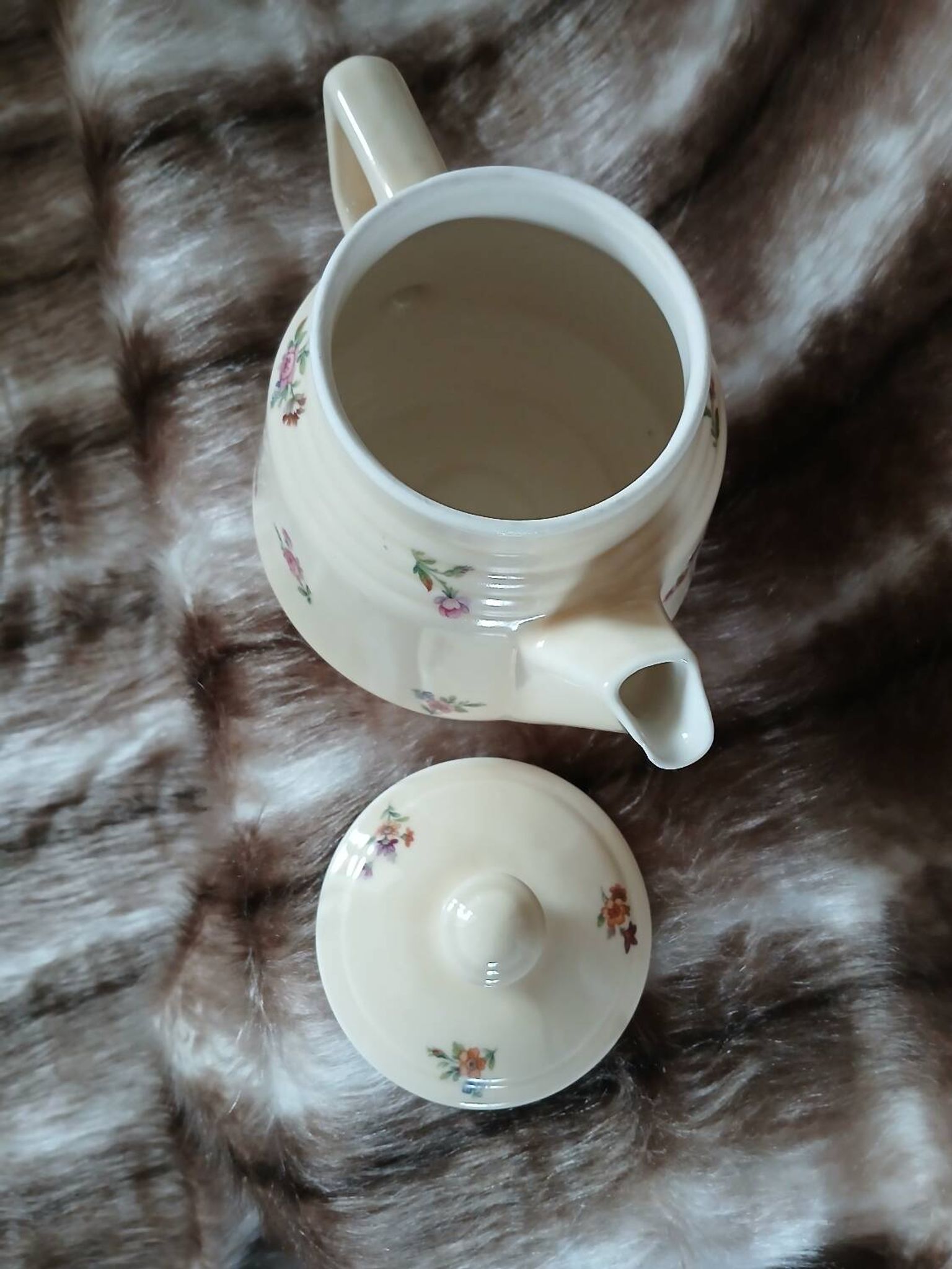 Théière/ cafetière ancienne