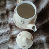 Old teapot/coffee pot