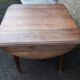 Table de ferme ovale en bois fruitiers