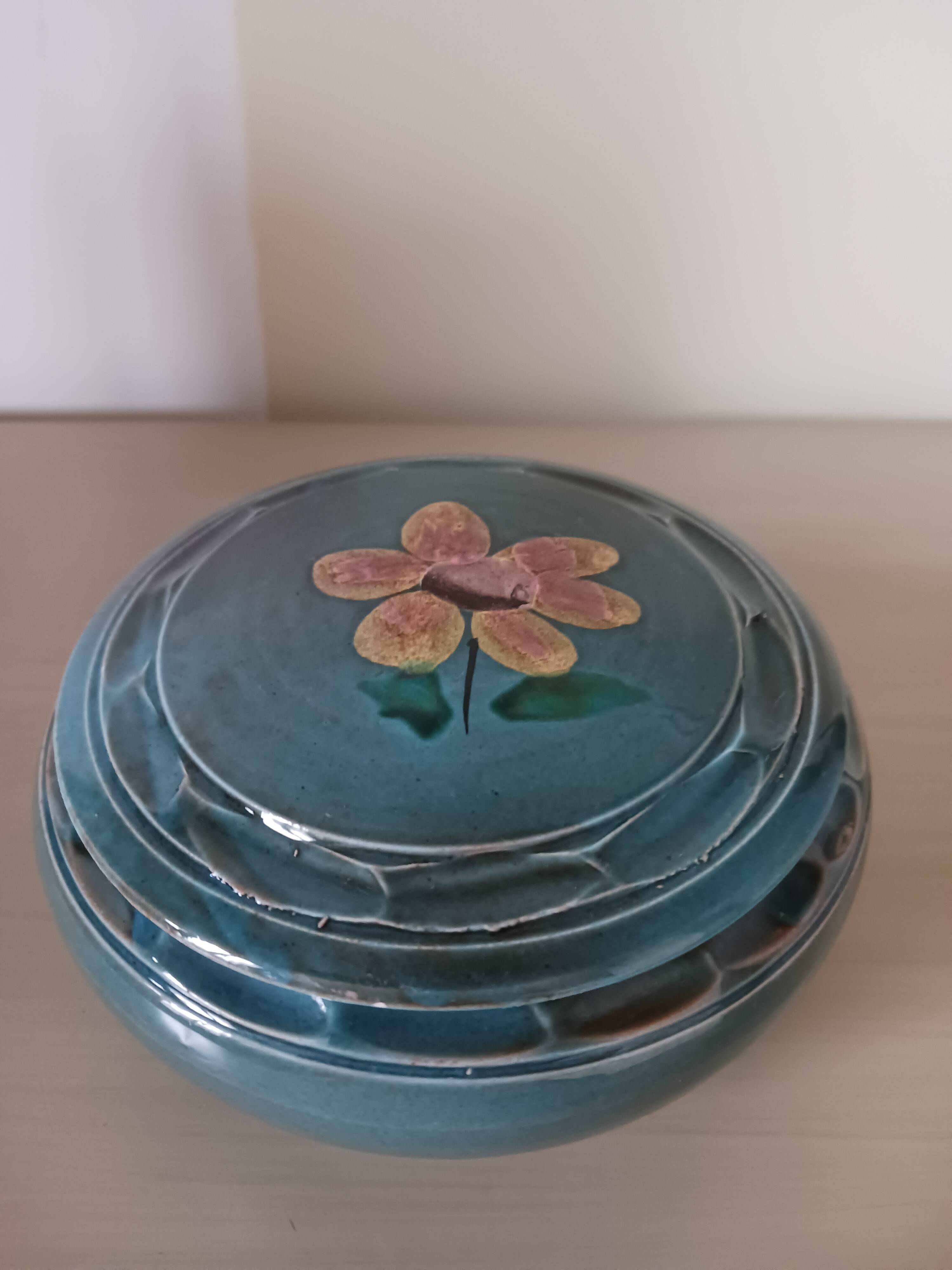 Ceramic bonbonnière from Vallauris.