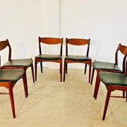 Danish vintage Arne Wahl Iversen teak and leather dining chairs model 26 - 1960s
