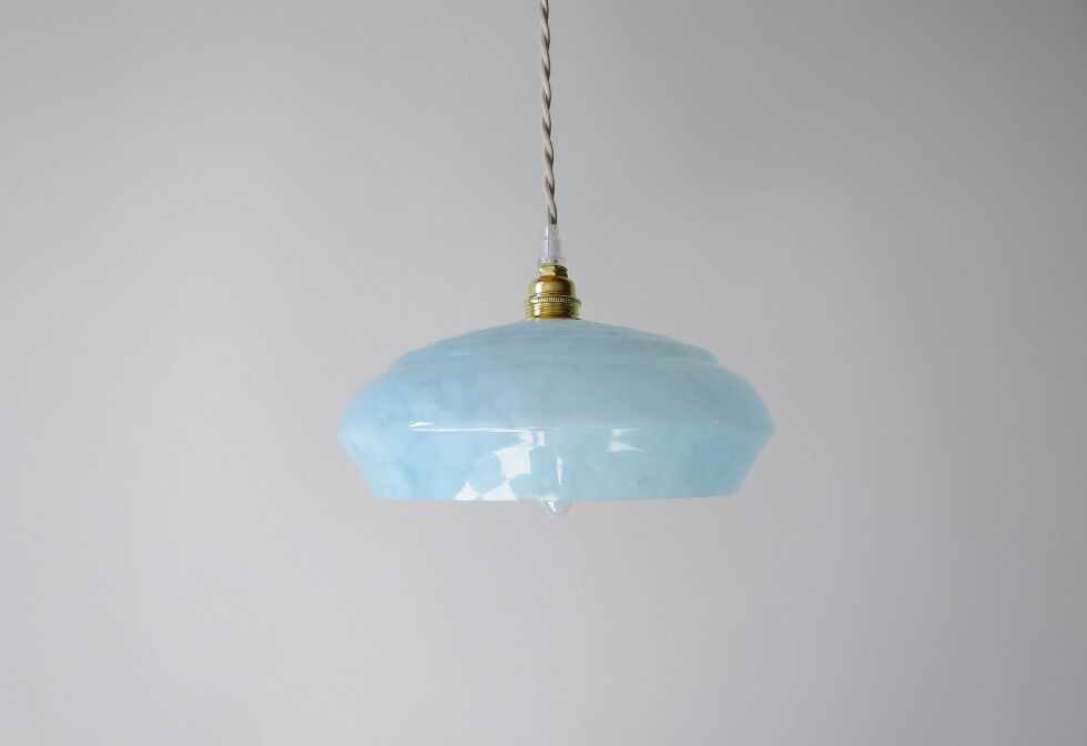 Speckled blue opaline hanging