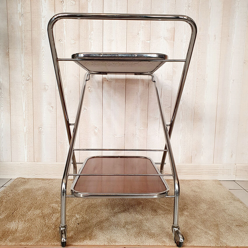Folding service on formica wheels