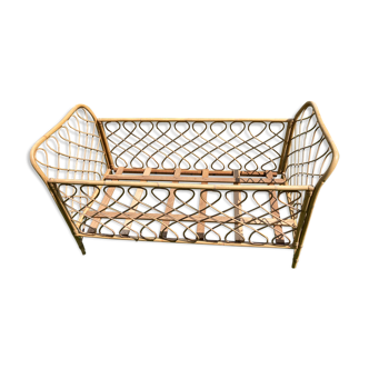 Wicker baby cot