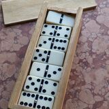 Old complete domino game