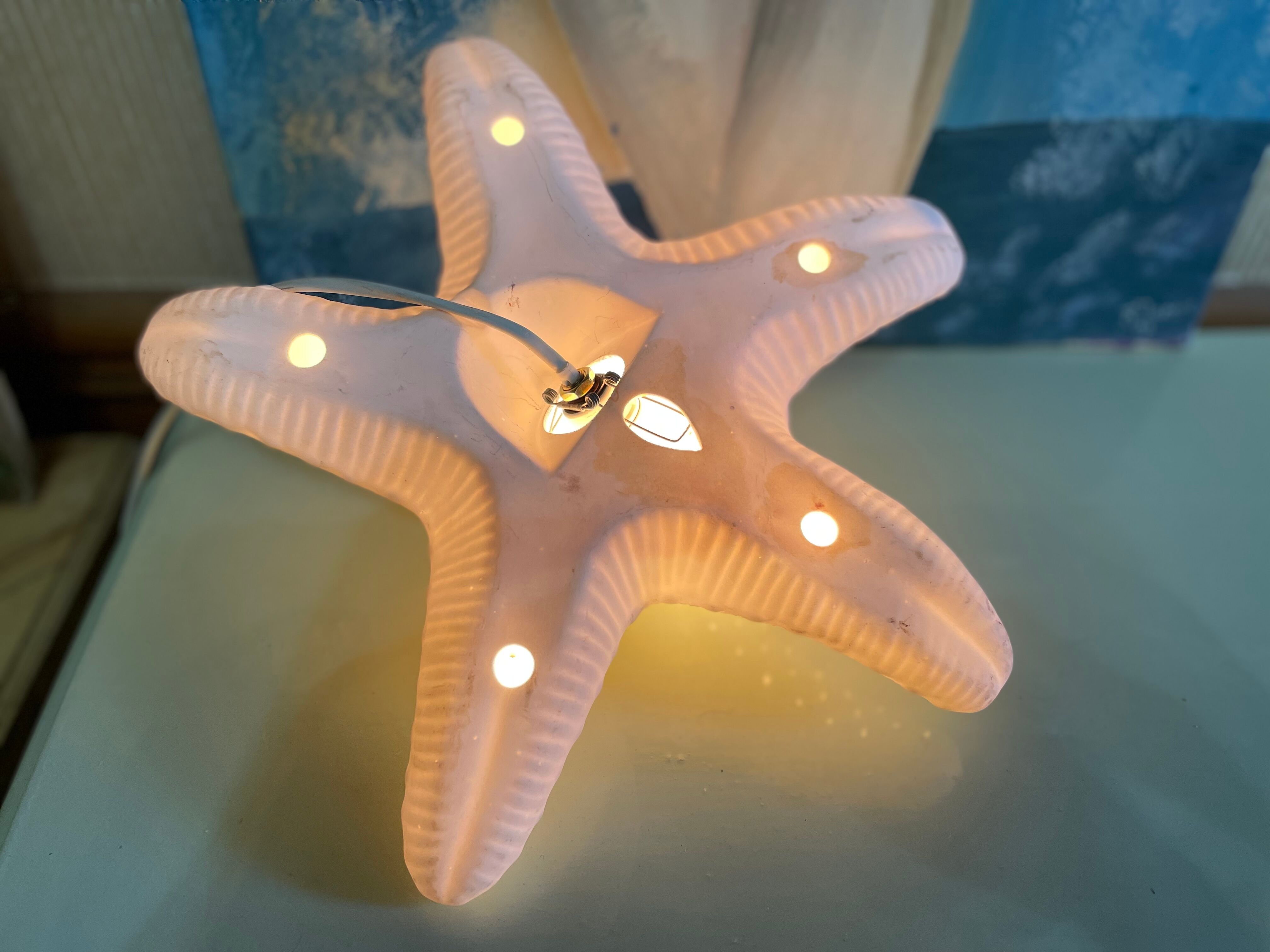 Porcelain wall lamp starfish design
