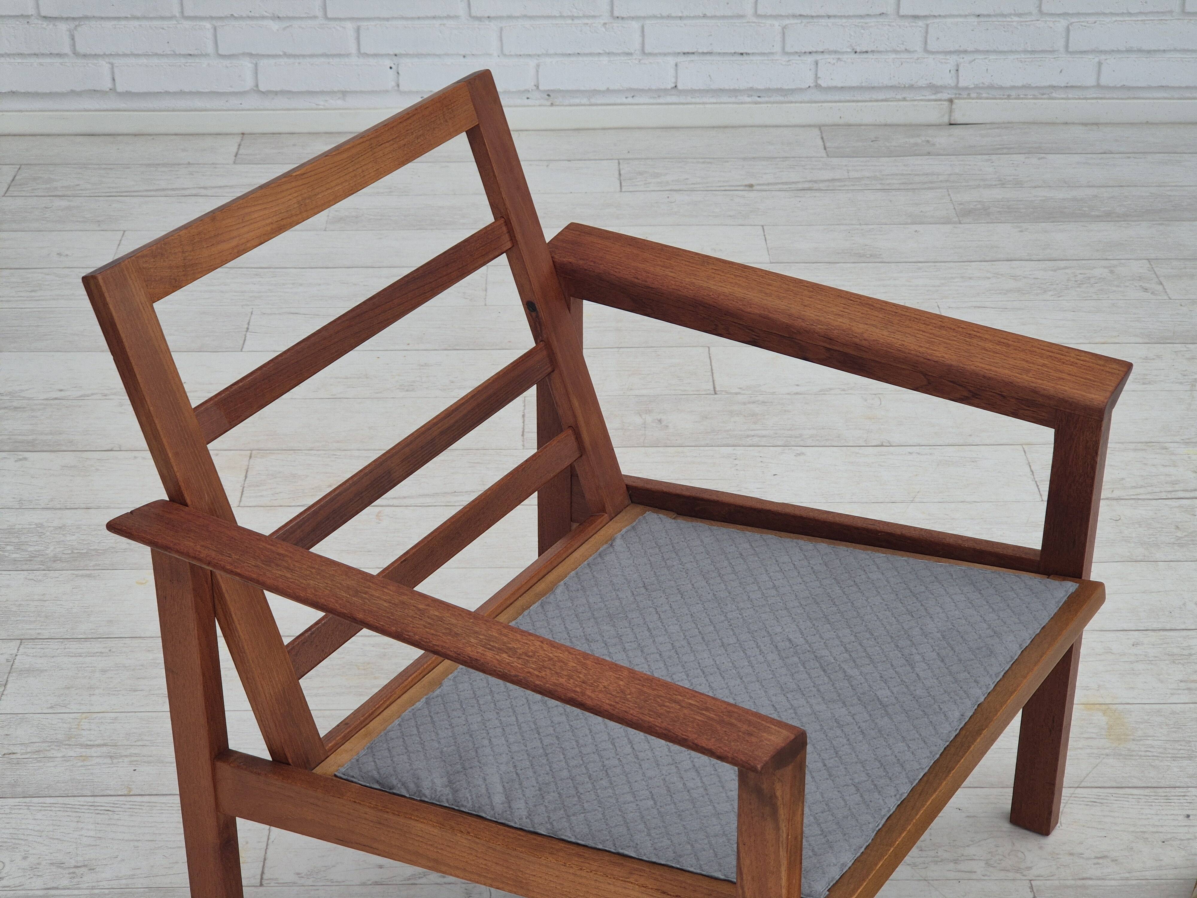 1970s, Danish lounge chair, original condition, furniture wool fabric, teak wood.