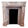 Fireplace mantel