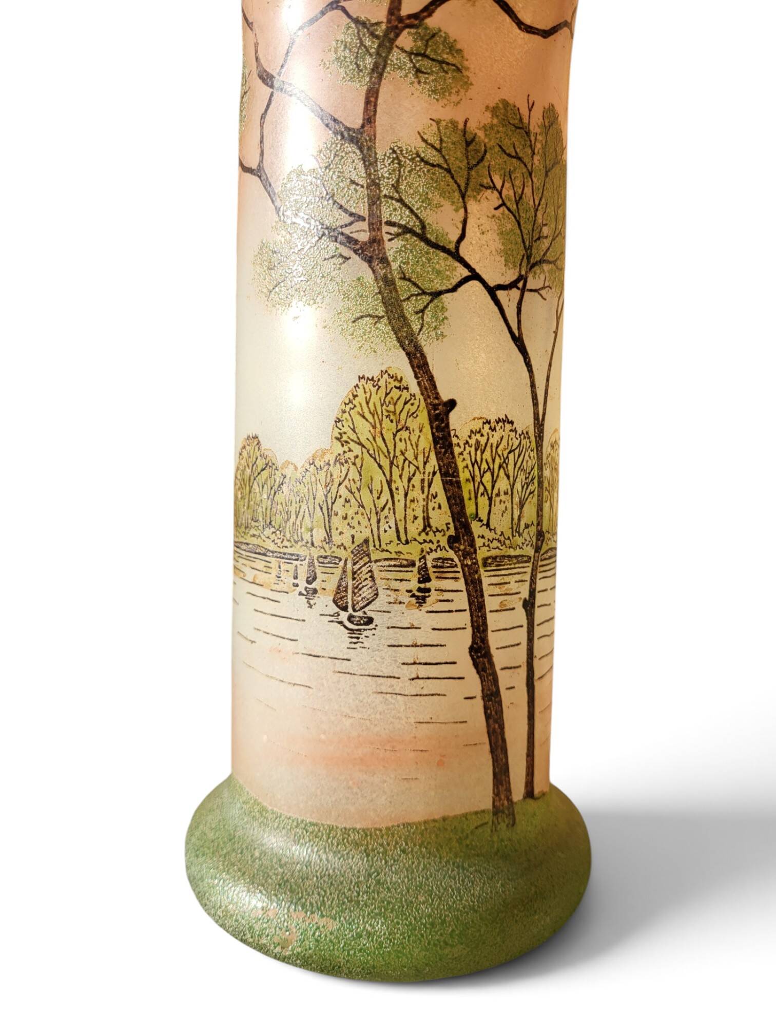 Vase en verre émaillé Legras