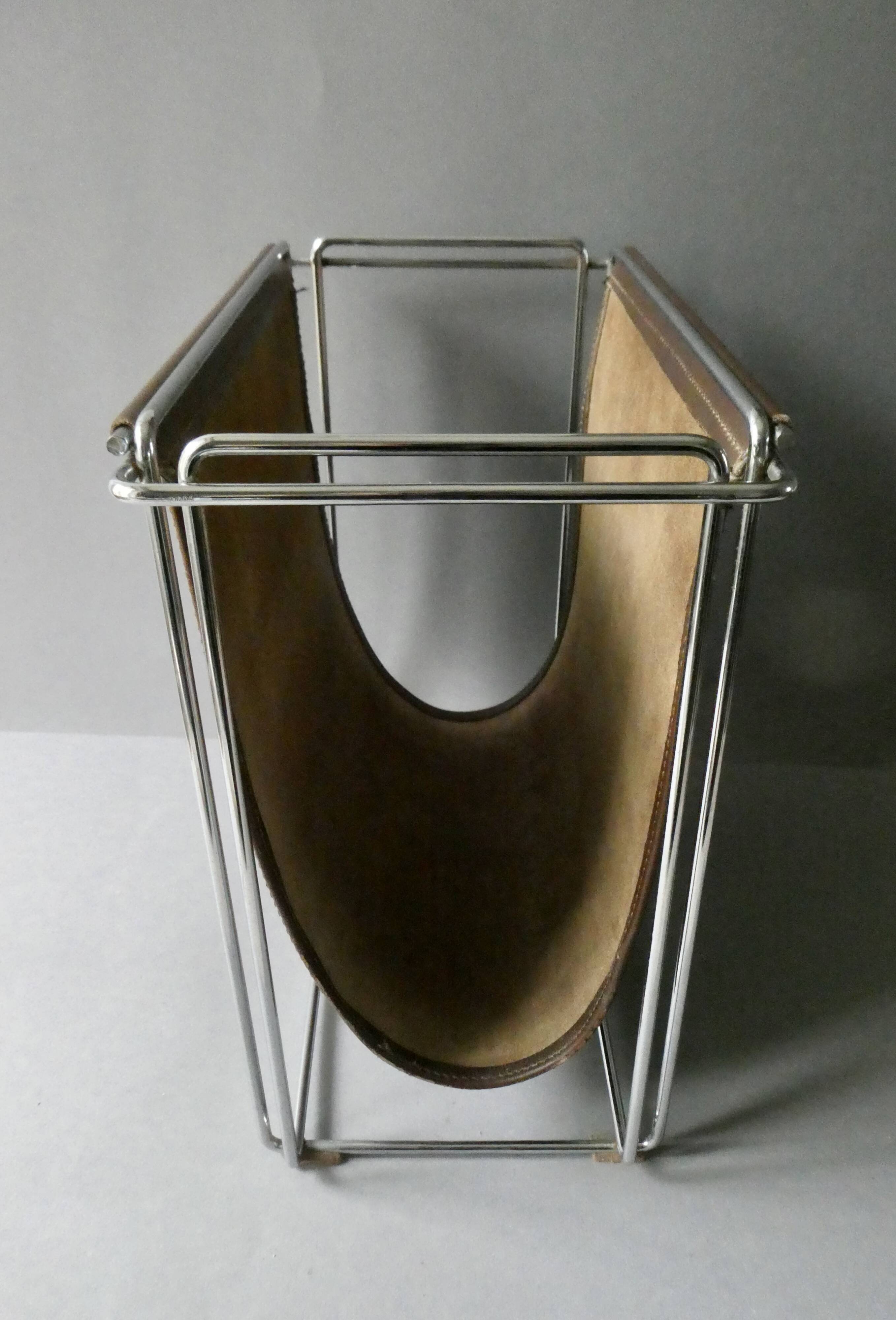 Gérard Rignault Group S.A. magazine rack from the 70s, metal and leather