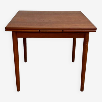 Table scandinave avec rallonges