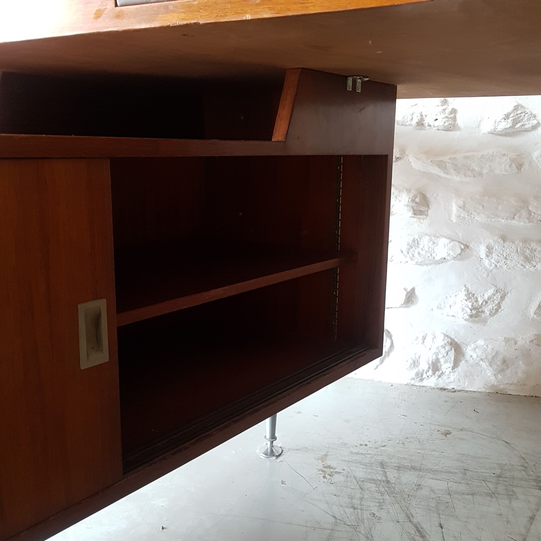 Presidential vintage office