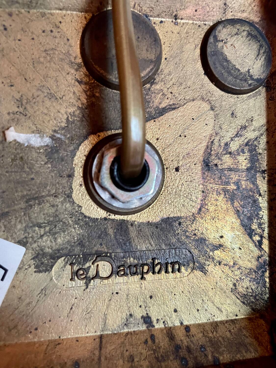 “Maison Le Dauphin” lamp