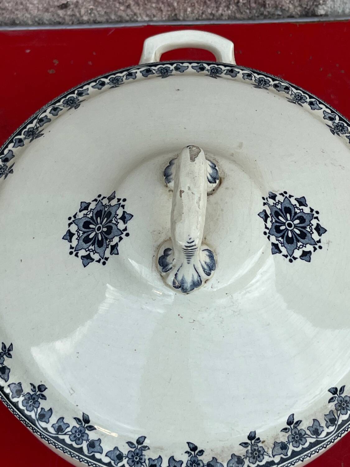 Tureen