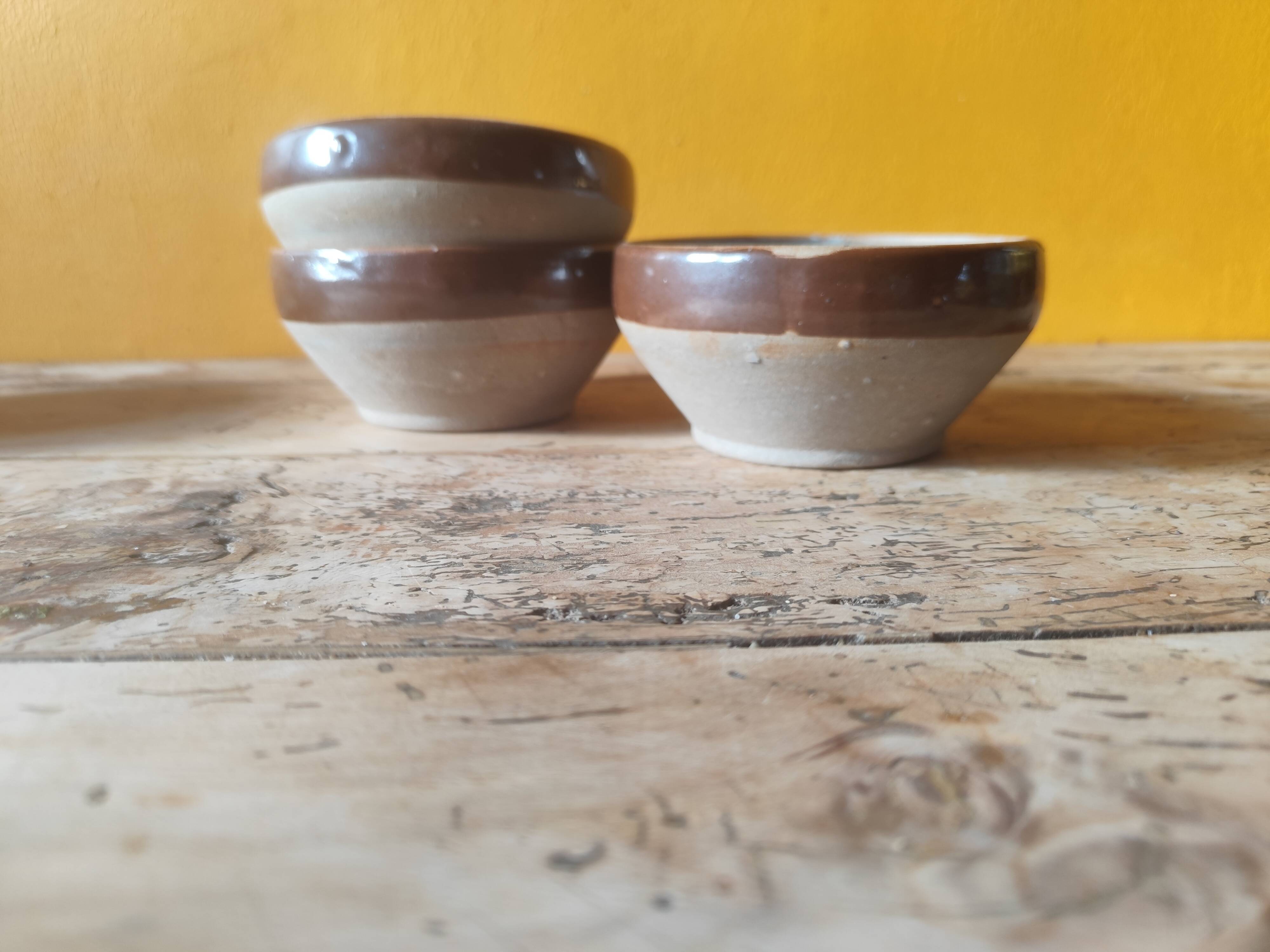 Small stoneware bowls from Digoin, rustic serving bowls