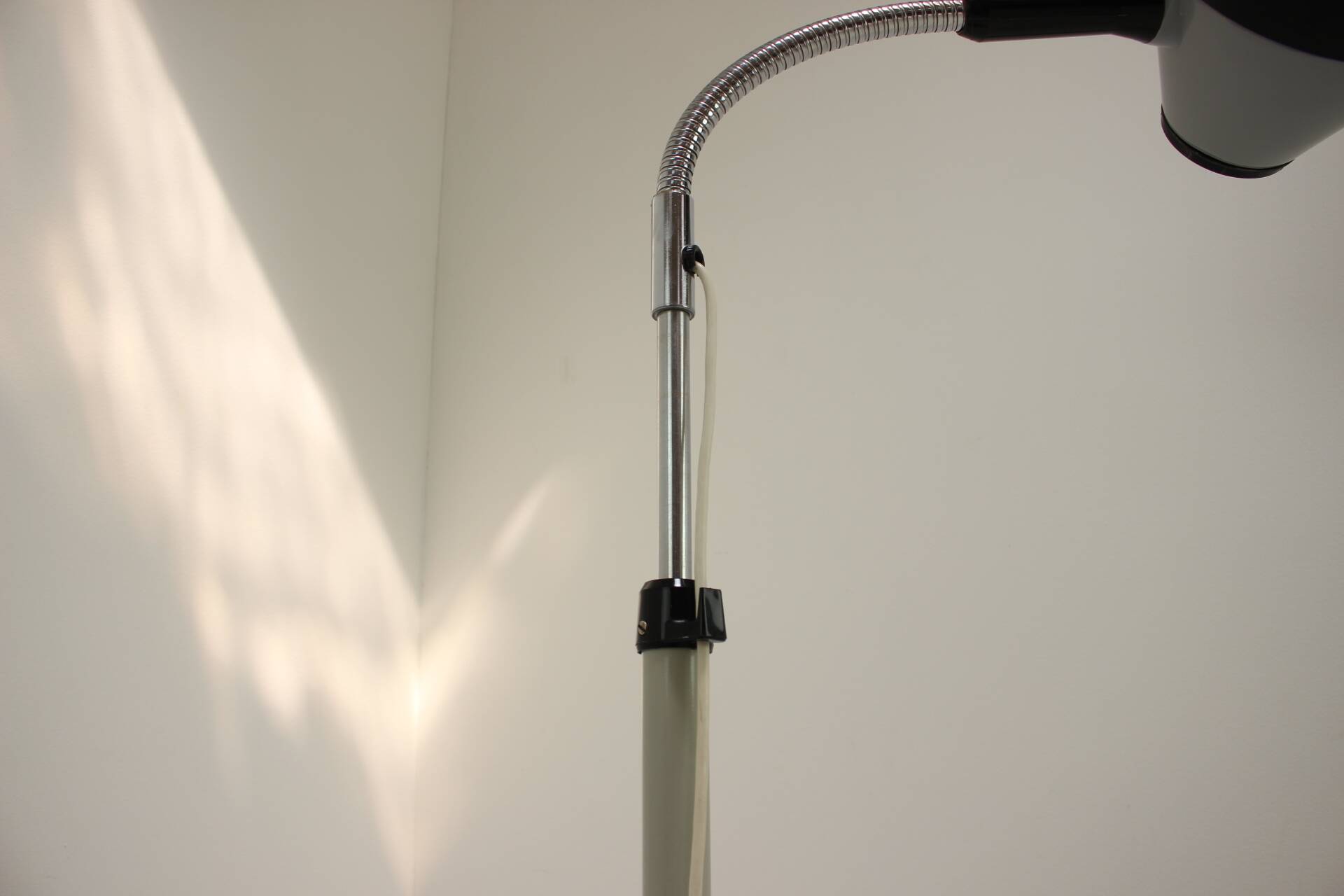 Mid-Century Floor Lamp Type B130, 1960s, Poland