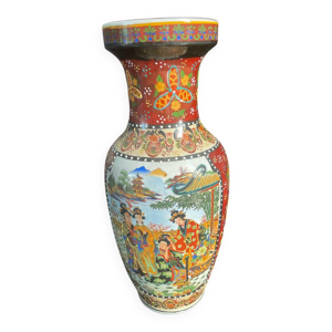 Vase chinois en porcelaine