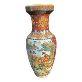 Chinese porcelain vase, signed, 20th century