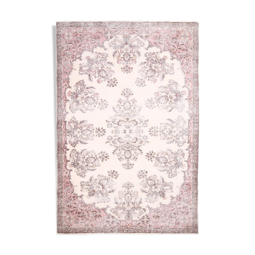 Farmhouse floral vintage carpet rug