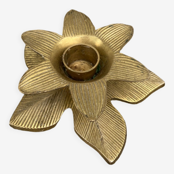 Bougeoir en laiton doré ancien en forme de feuille ou fleur