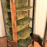 Curved period showcase