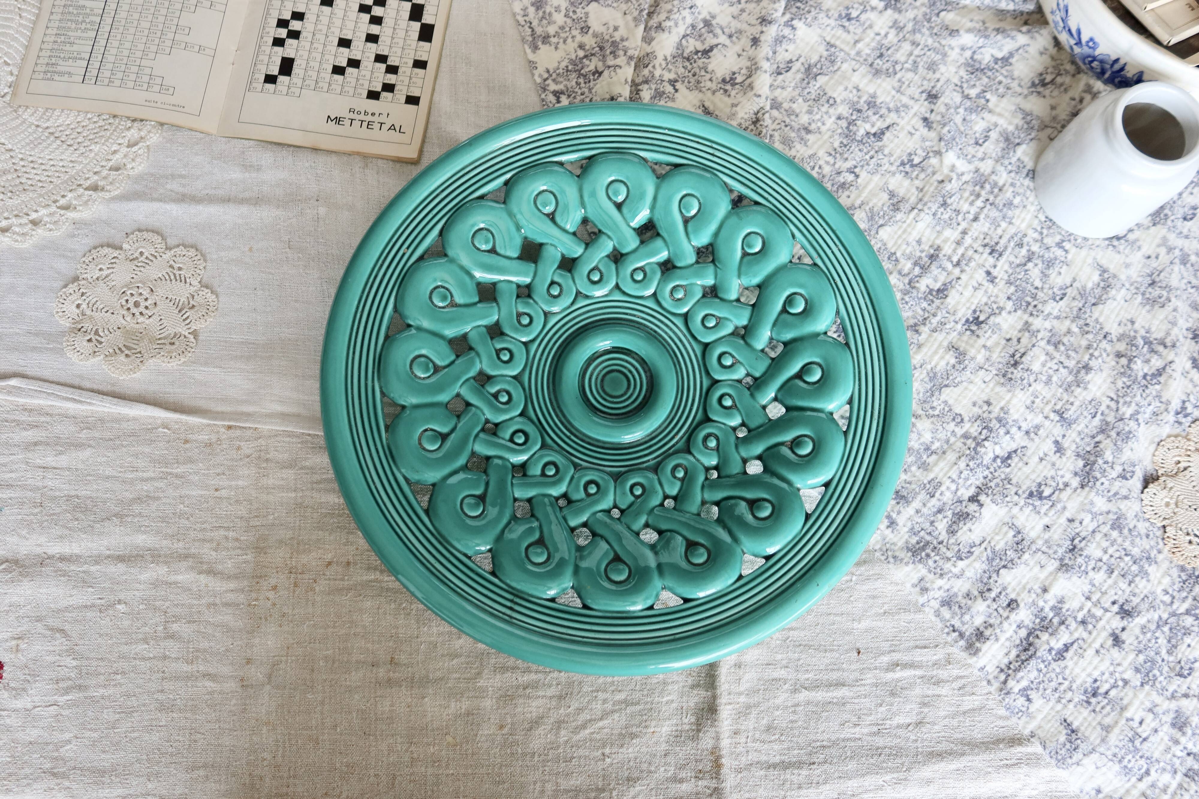 Large vintage turquoise ceramic bowl – Openwork braided pattern