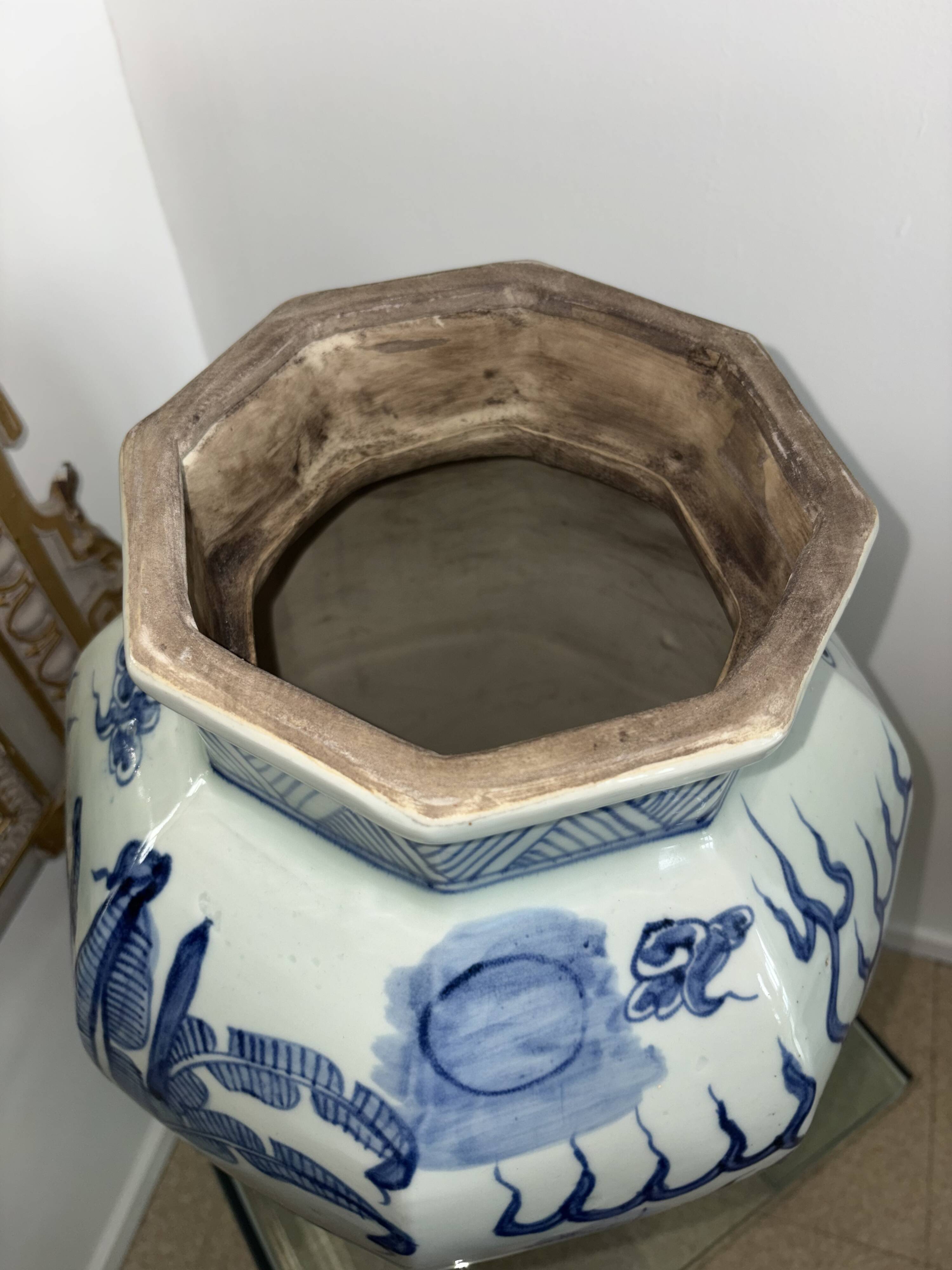 China - pair of covered porcelain vases with decoration