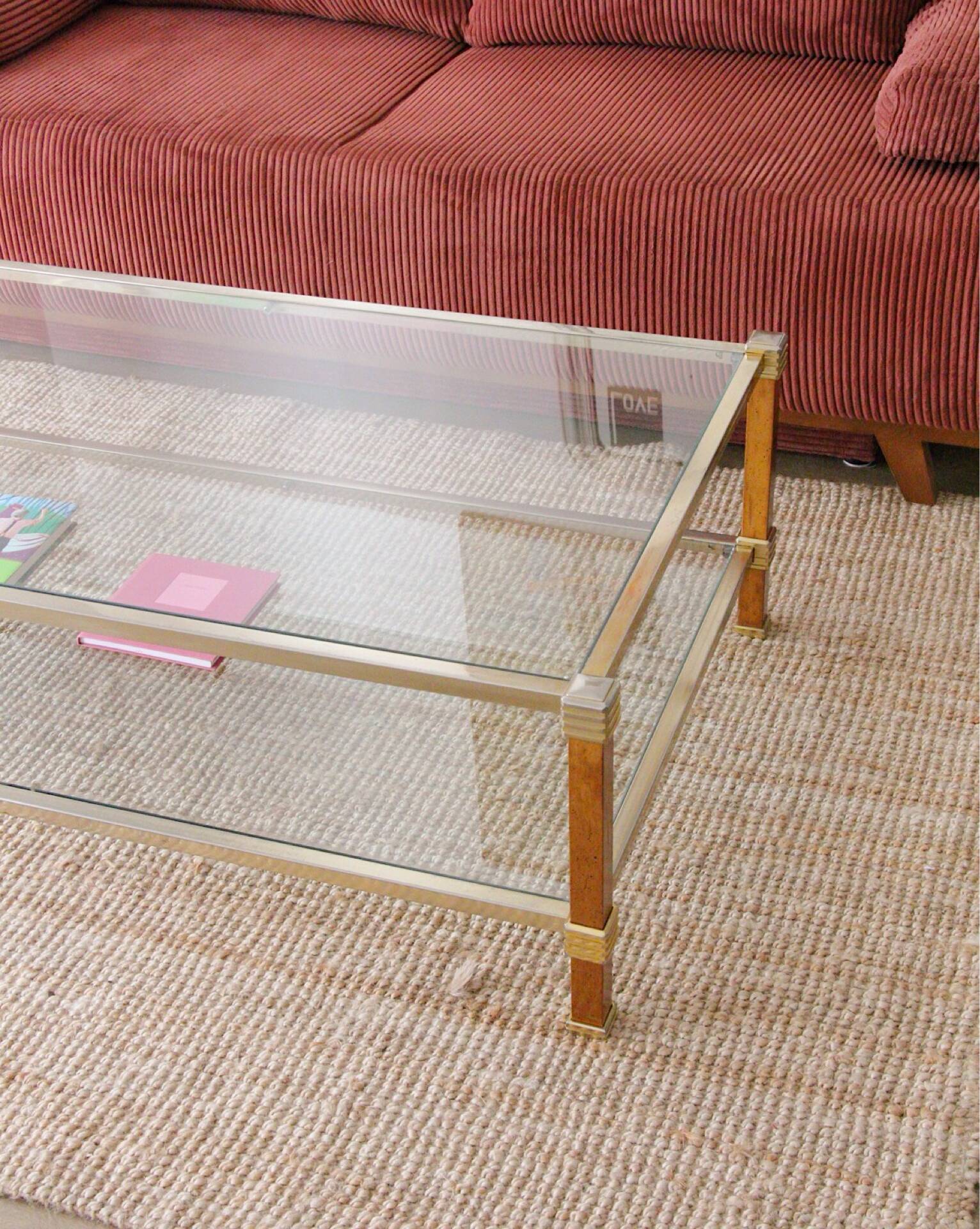 Vintage coffee table with double top from the 1970s.