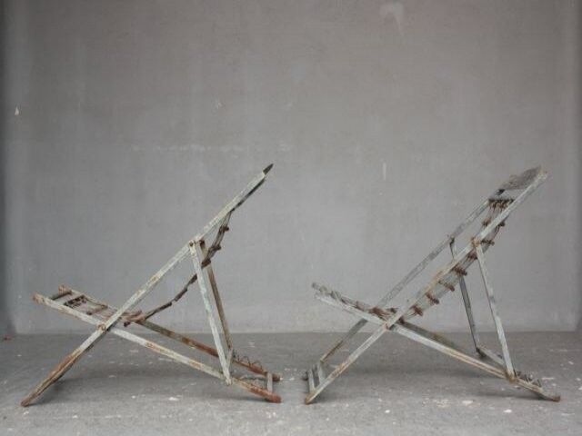 Chairs long time 1900 outside metal