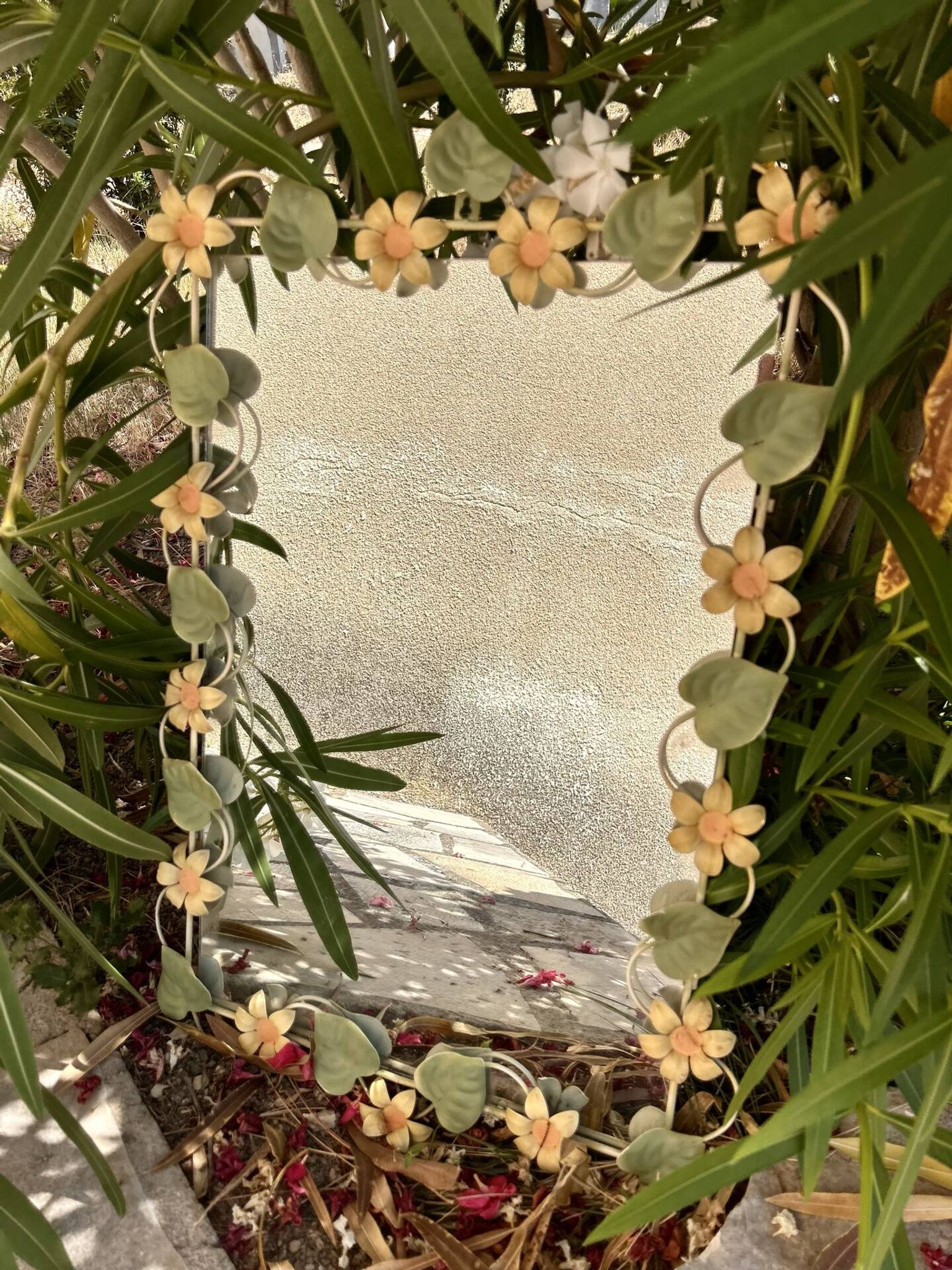 Miroir aux marguerites vintage