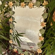 Miroir aux marguerites vintage