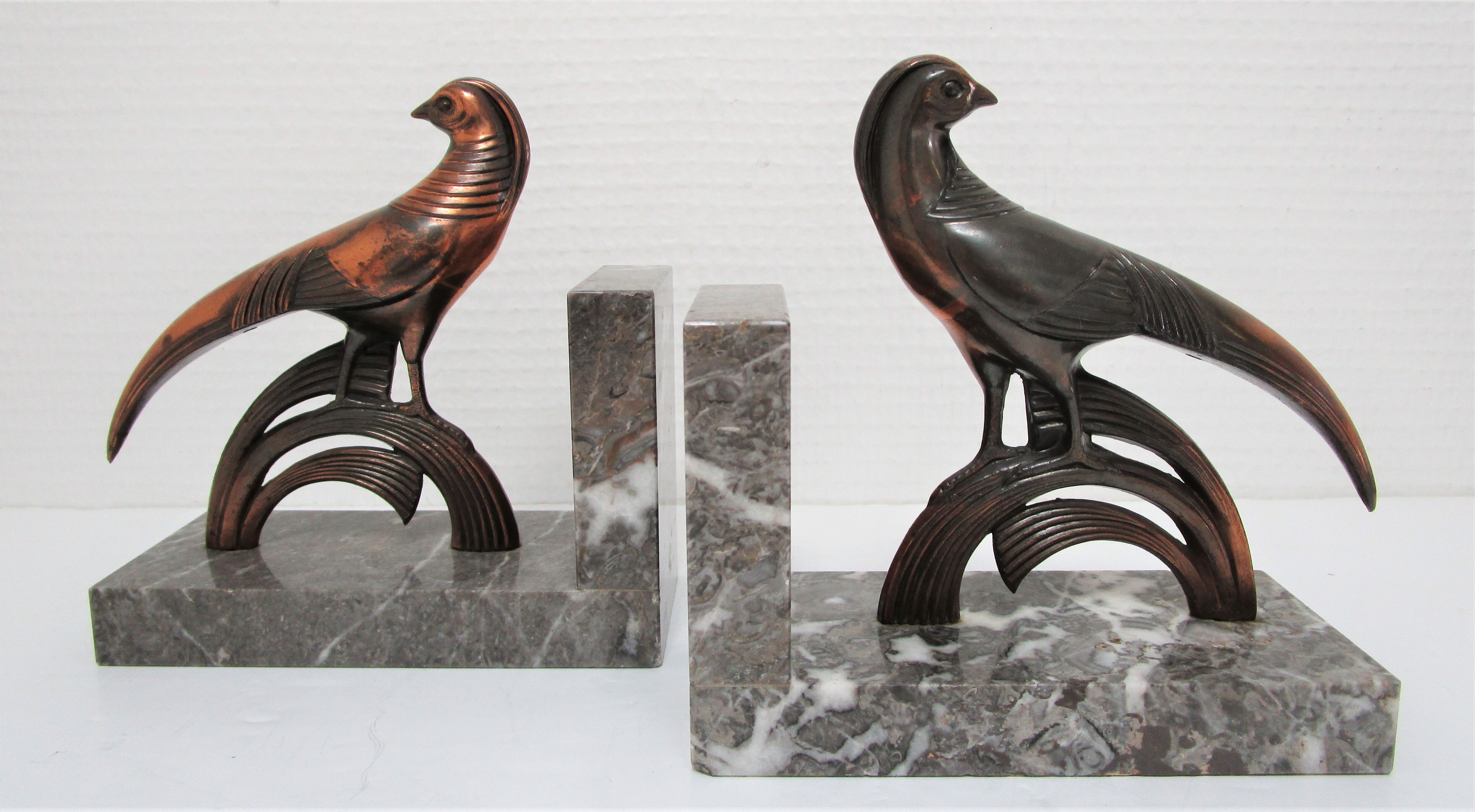 Pair of greenhouse books bird Art Deco metal patinated marble