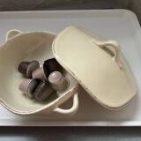 Ceramic box / candy box