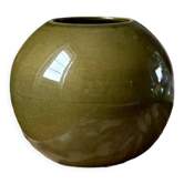 Ceramic vase