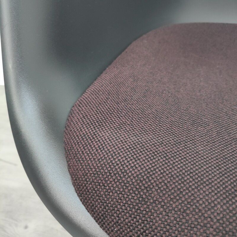 Lot de 3 fauteuil de Charles & Ray Eames, Vitra
