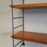 String tomado shelf